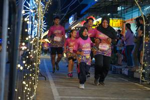 BIB: 18317, 160, 6318, 18383
                            <button type="button" onclick="openModal(24676920)" class="btn btn-primary btn-sm float-right btn-popup" data-toggle="modal" data-target=".modal-high-quality">
                        <i class="fas fa-shopping-cart"></i> Add to Cart
                    </button>
                                            <button type="button" onclick="isThisMe(24676920, true)" class="btn btn-success btn-sm float-right btn-popup btn-isme hidden" data-toggle="tooltip" data-placement="bottom" title="นี่คือรูปของคุณใช่ไหม คลิกที่นี่เพื่อเอาเข้าอัลบั้ม">
                        <i class="fas fa-plus"></i> Add to album
                    </button>
                    <button type="button" onclick="isThisMe(24676920, false)" class="btn btn-warning btn-sm float-right btn-popup btn-isnotme hidden">
                        <i class="fas fa-ban"></i> Remove from album
                    </button>